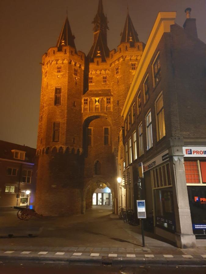 B&B Bij De Sassenpoort Zwolle  Exterior foto